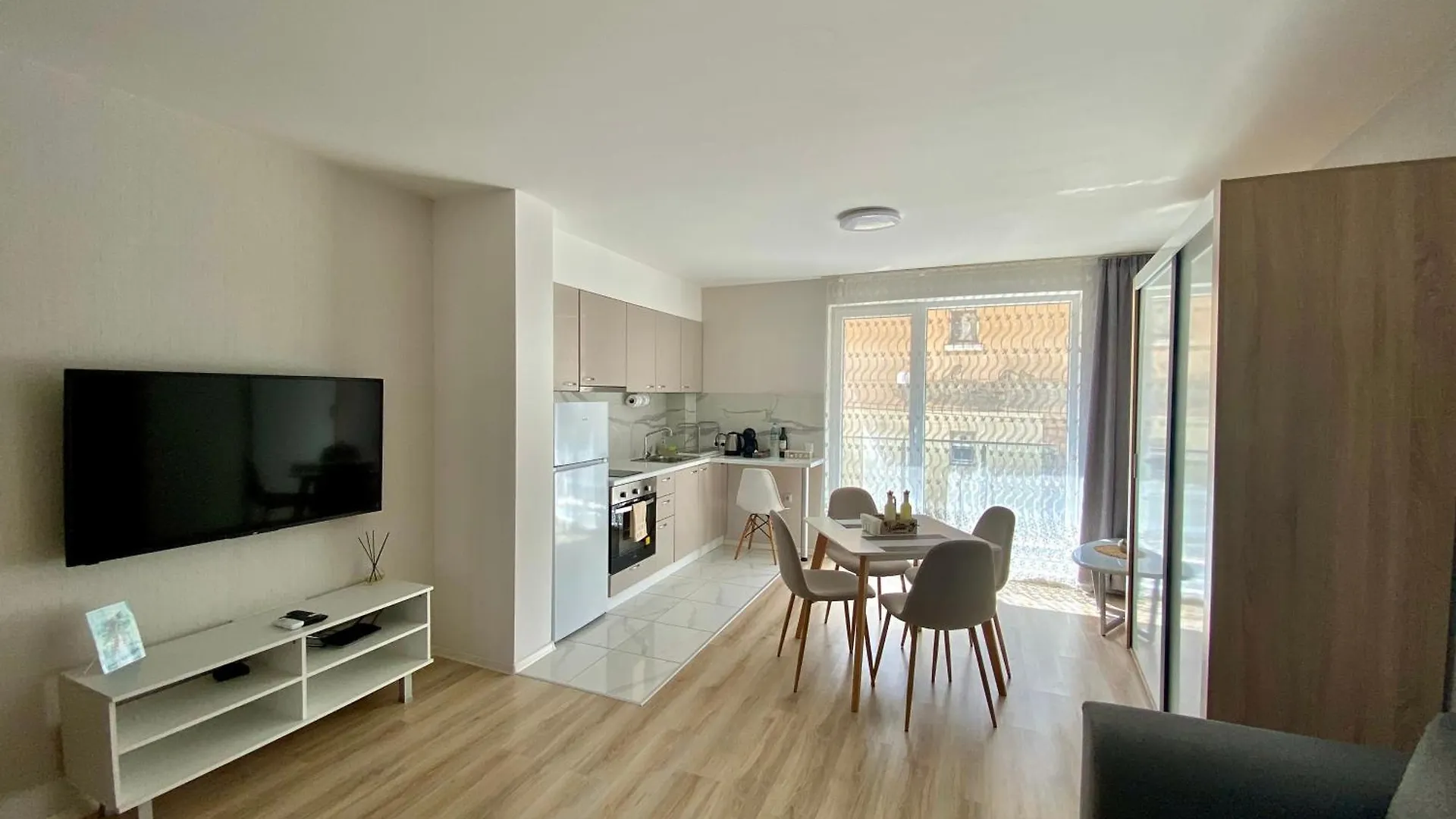 Avrora Suite Варна Апартаменты