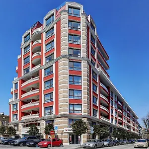 Luxury Center In Grand Karavel Апартаменты Варна